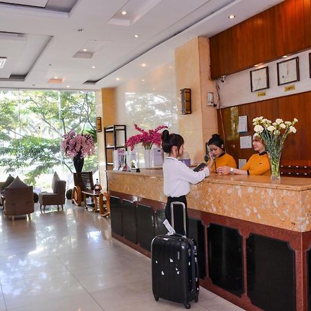 Queen Da Nang Hotel Zewnętrze zdjęcie